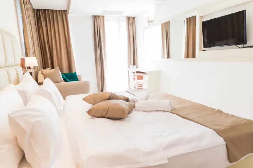 Triple Room, Kadmo Hotel 4*