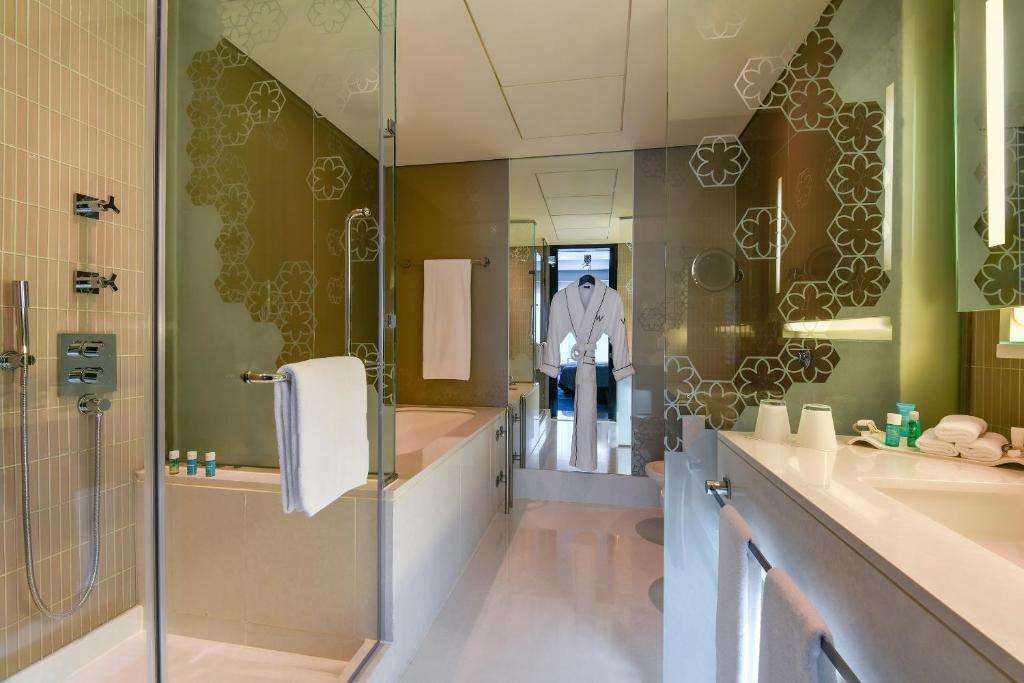 Cool Corner Suite CV, W Doha Hotel & Residences 5*