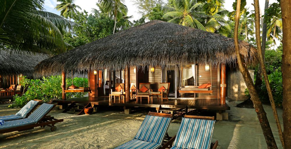 Beach Villa - Semi Detached, Medhufushi Island Resort 4*