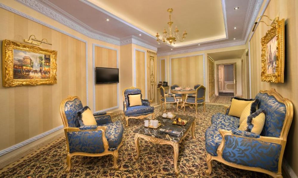 Luxury Suite, Royal Rose Hotel Abu Dhabi 5*