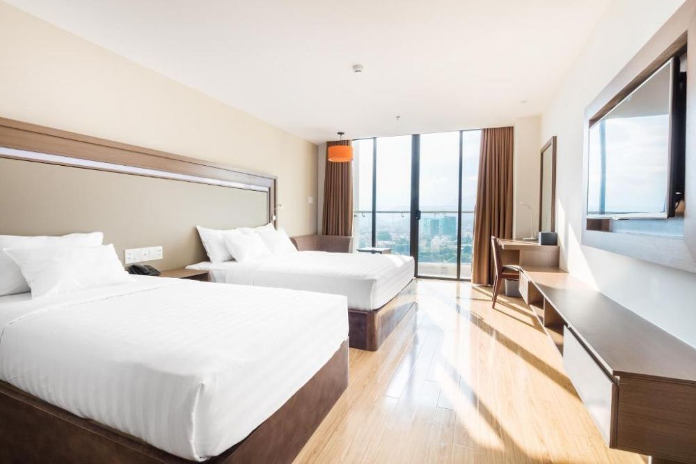 Deluxe City View, King Town Grand Hotel & Wedding Center 4*