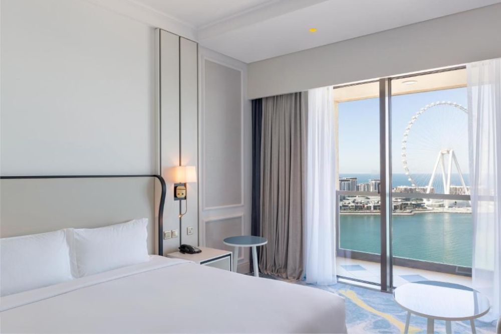 Luxury Club Room, Sofitel Dubai Jumeirah Beach 5*