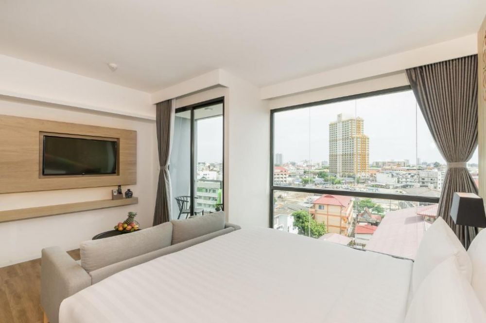 Grand Deluxe Room, Hotel Amber Pattaya 4*