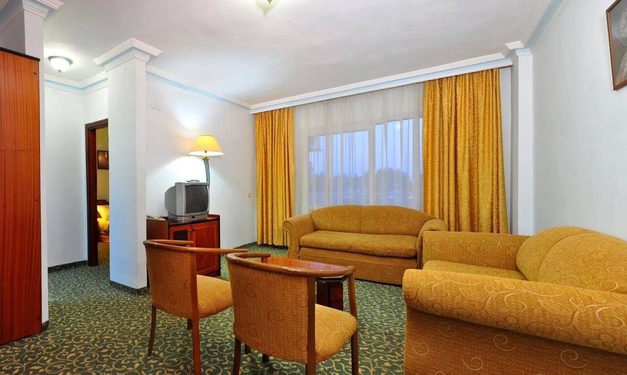 Family Room, Club Hotel Alpina (ex.Xeno Sonas Alpina) 4*