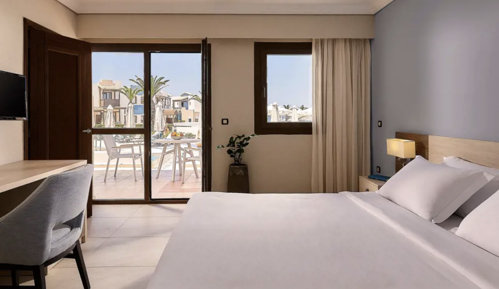 Family Suite Sharing Pool, Aldemar Knossos Royal 5*