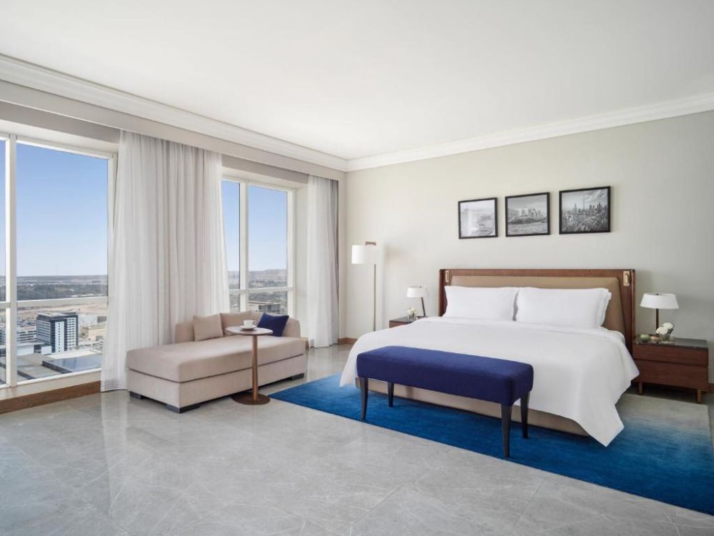 Fairmont Gold One Bedroom Suite, Fairmont Dubai 5*