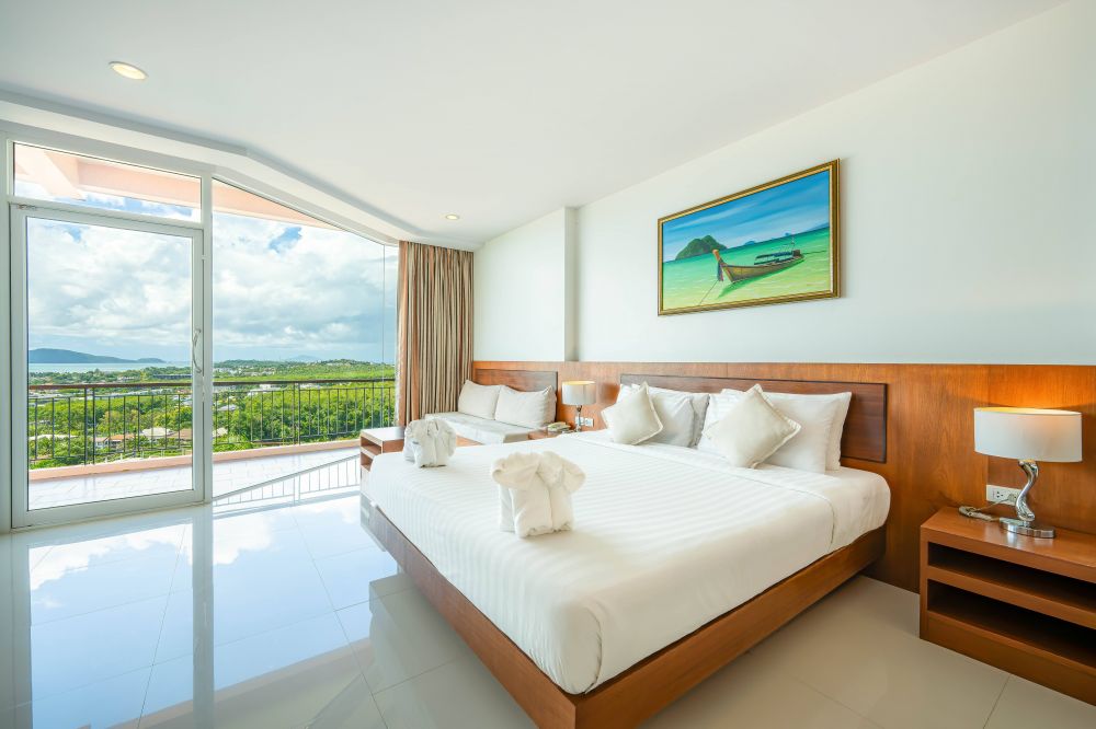 Deluxe Sea View, The View Rawada Phuket 4*