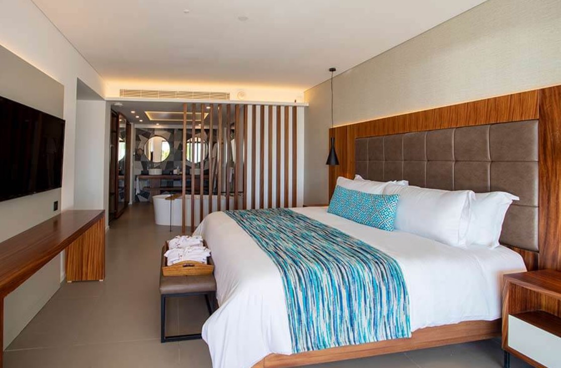 Majestic Jr. Suite (Swim Up), Majestic Elegance Costa Mujeres | Family Section 5*