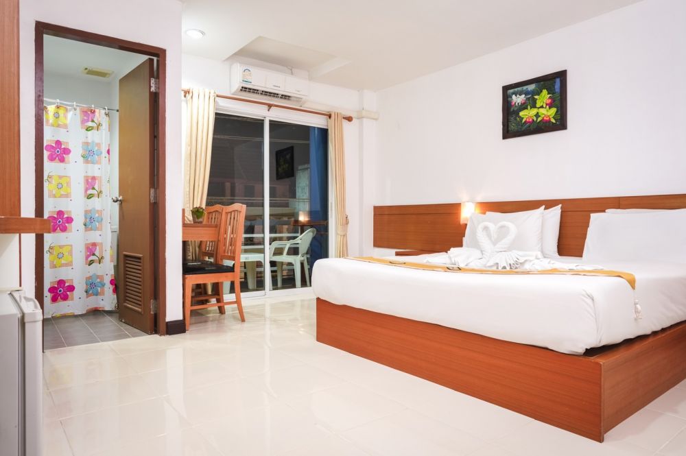 Superior Room, Neptuna Hotel By Maduzi 3*