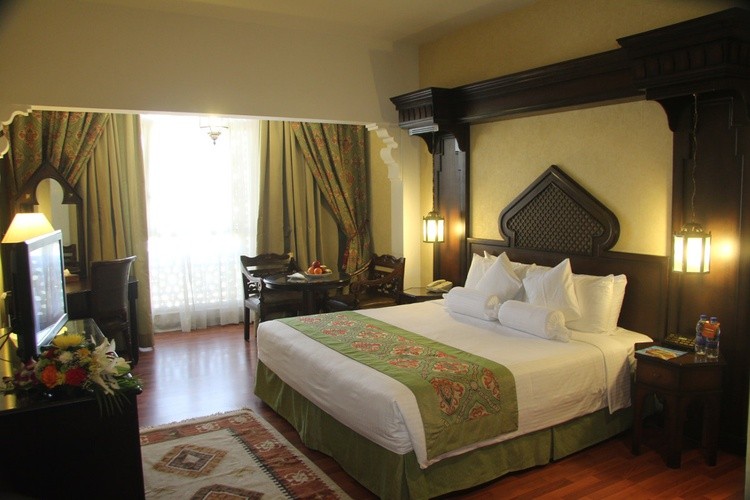 Classic Souq View, Arabian Courtyard Hotel & SPA 4*