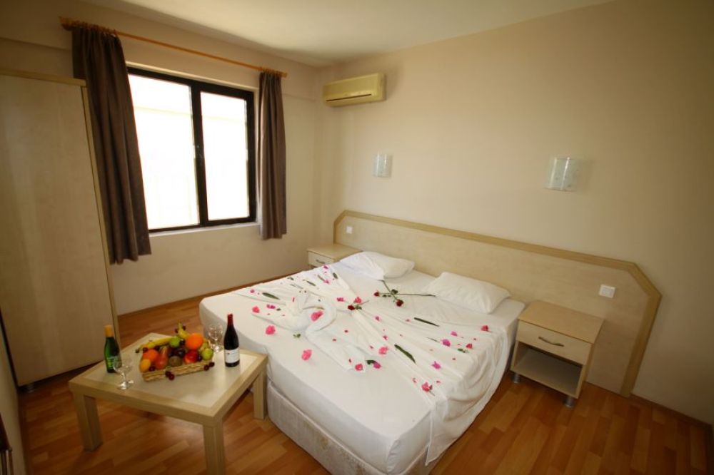 One Bedroom Suite, Tuntas Suites Altinkum 3*