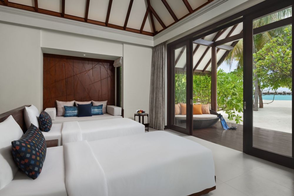 Two Bedroom Family Pool Beach Villa, Heritance Aarah 5*
