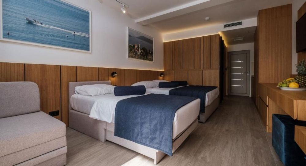 Studio 03 (Triple room), Poseidon 4*