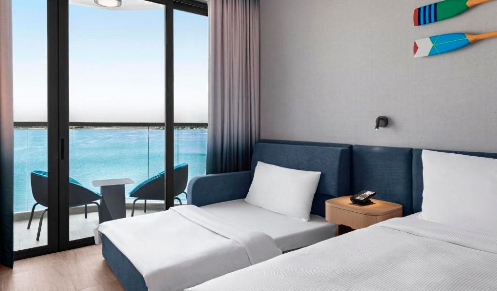 King/ Queen Premium Sea View Room, Hampton By Hilton Marjan Island 4*
