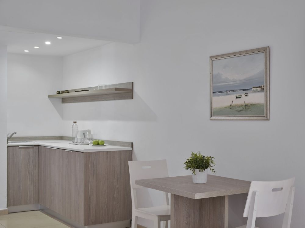 Studio With Private Pool, MarisMare Apartments 2*