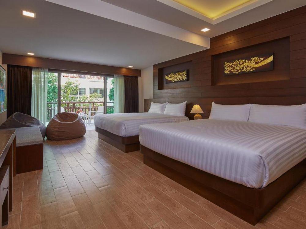 Sapphire Family Room, The Agate Pattaya Boutique Resort 4*