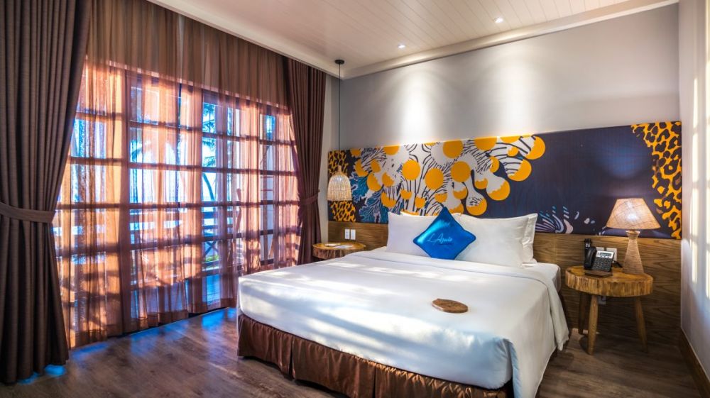 Deluxe Beach Front, L’Azure Resort & Spa Phu Quoc 4*
