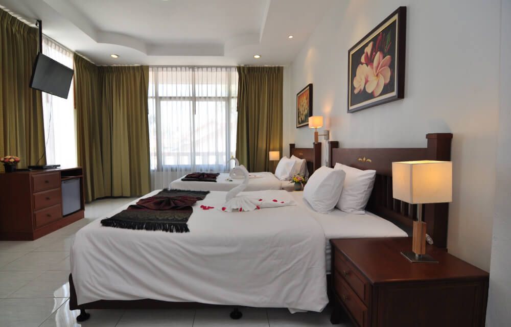 Family Suite, Hua Ting Holiday Inn (ex. Patong Leelavadee Phuket) 4*