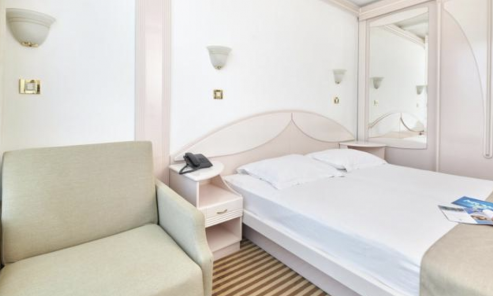 Economy With Extra Bed, Hotel Zorna Plava Laguna 3*