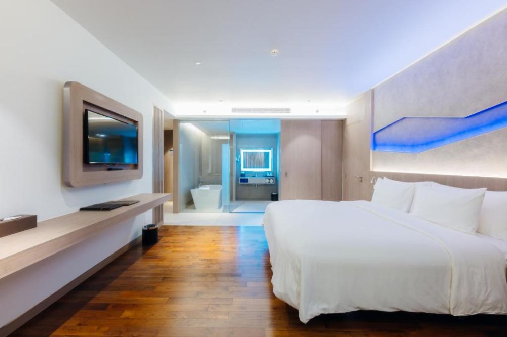 Premier Comfy, Oceanfront Beach Resort & SPA 5*