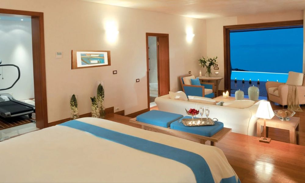 Sunrise Or Sunset Suite Private Pool, Grand Resort Lagonissi 5*