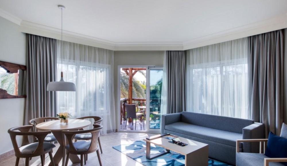 Spacious GV Suite, Fujairah Rotana Resort and SPA 5*