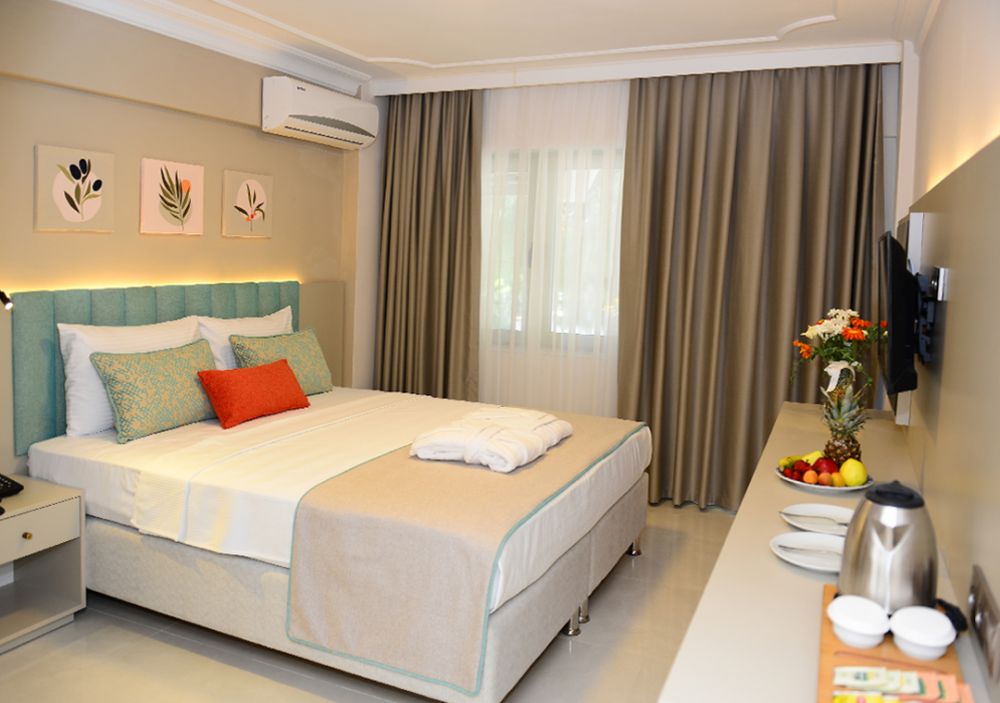 Standard Room, Rose Garden Premium Hotel 4*