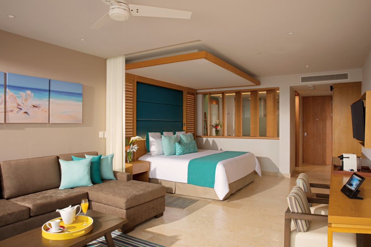 Preferred Club Junior Suite Ocean View, Dreams Playa Mujeres Golf & Spa Resort 5*