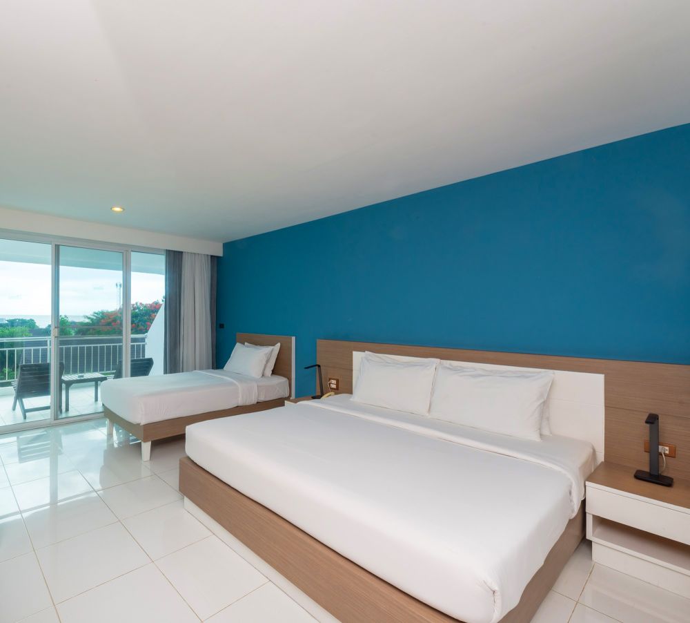 Family Pool View, Pinnacle Grand Jomtien 4*