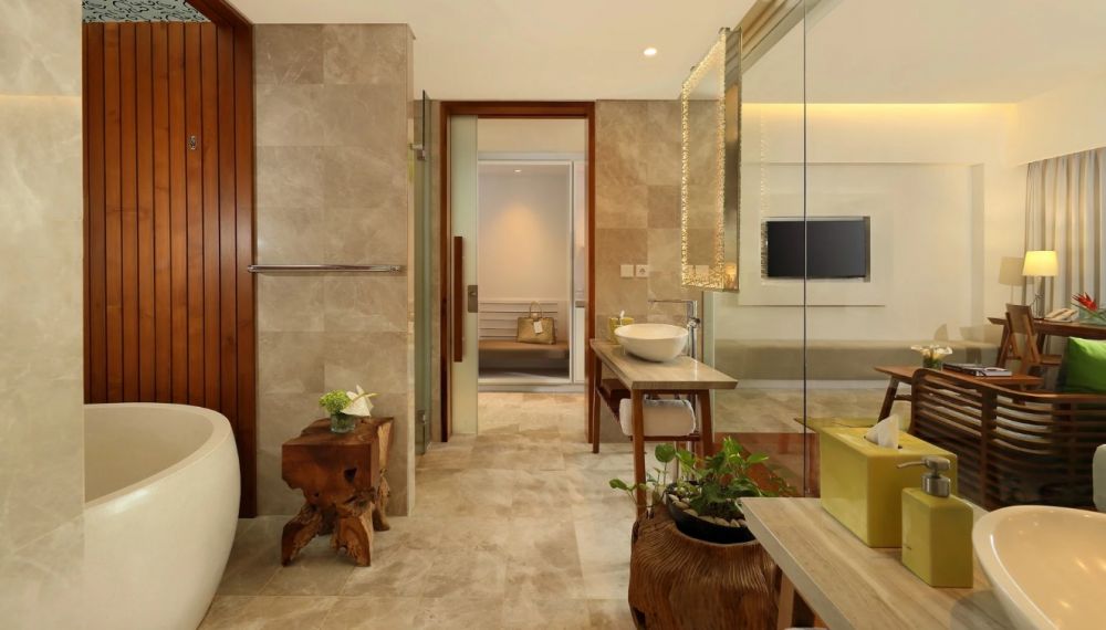 Impressive Nest Suite, Maya Sanur Resort & Spa 5*