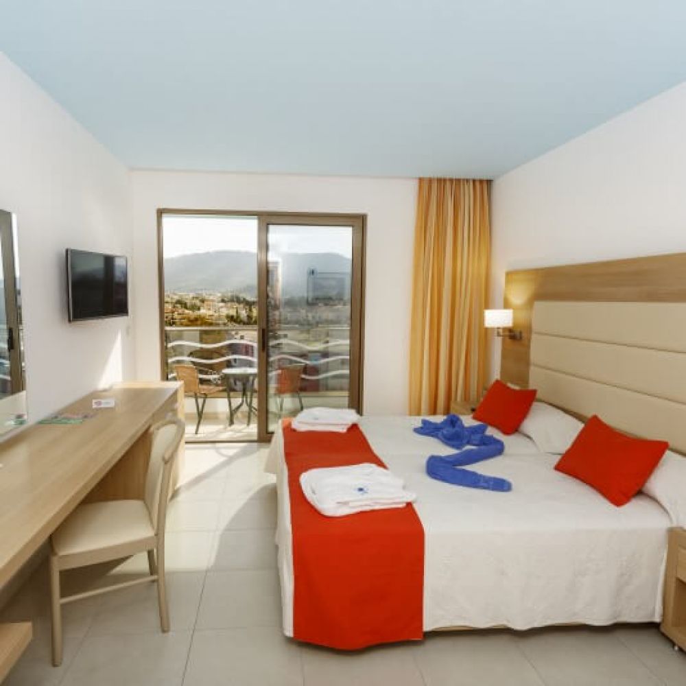 Superior Room, Blue Horizon Palm Beach Hotel and Bungalows 4*