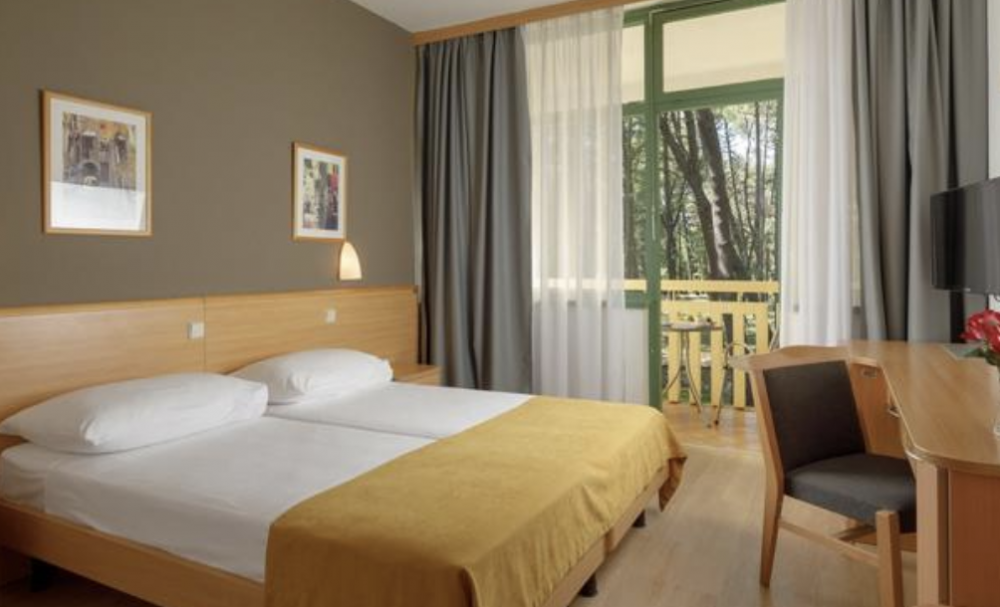 CLASSIC ROOM WITH BALCONY PARK SIDE, Hotel Sol Aurora for Plava Laguna 4*