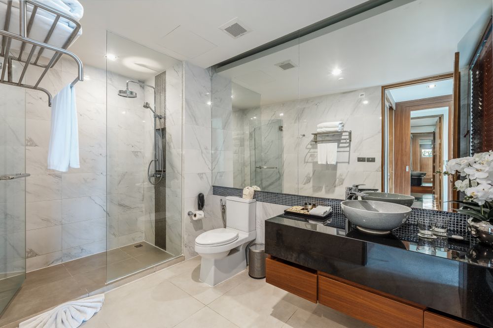 2 Bedroom Residence with Balcony Without Kitchen, Splash Beach Resort Maikhao Phuket 5*
