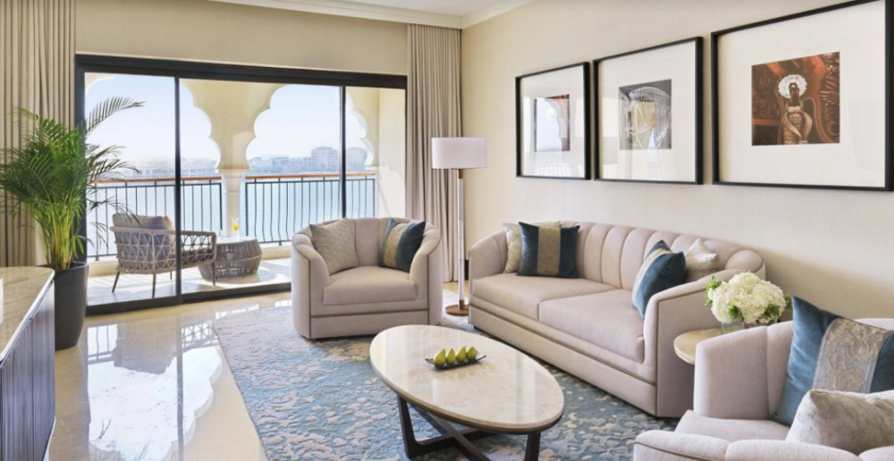 Executive Suite, The Ritz Carlton Abu Dhabi Grand Canal 5*