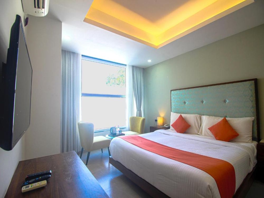 Premium Room Without Balcony/ With Balcony, Okean De Goa 4*