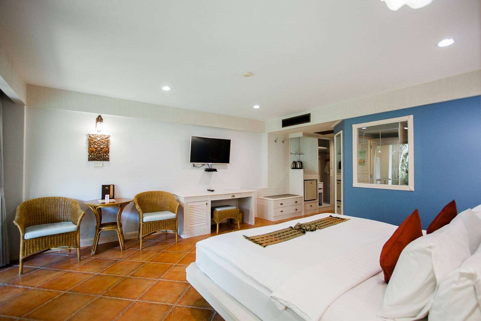 Deluxe Room, Karon Sea Sands Resort 4*