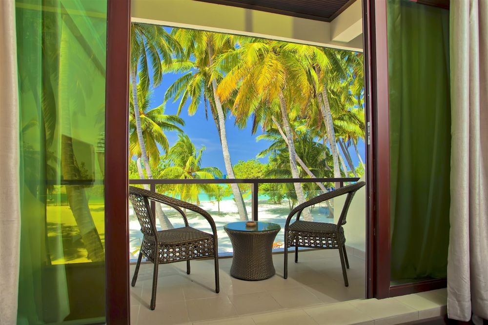Deluxe Double Room with Balcony and Sea View, Kaani Beach Hotel 1*