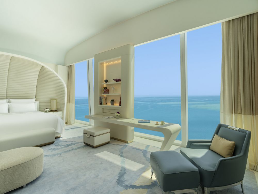 Junior Suite/ Sea View, Fairmont Doha 5*