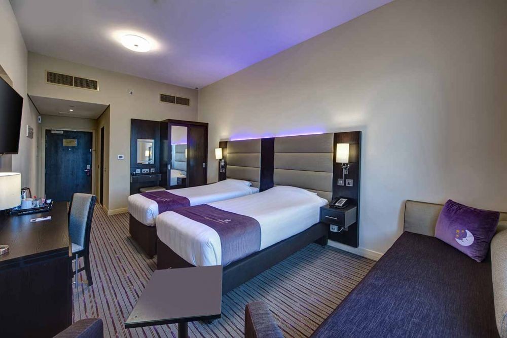 Standard Room, Premier Inn Dubai Ibn Battuta Mall 3*
