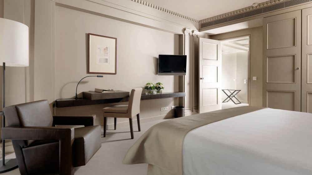 Deluxe Suite City View, NJV Athens Plaza 5*