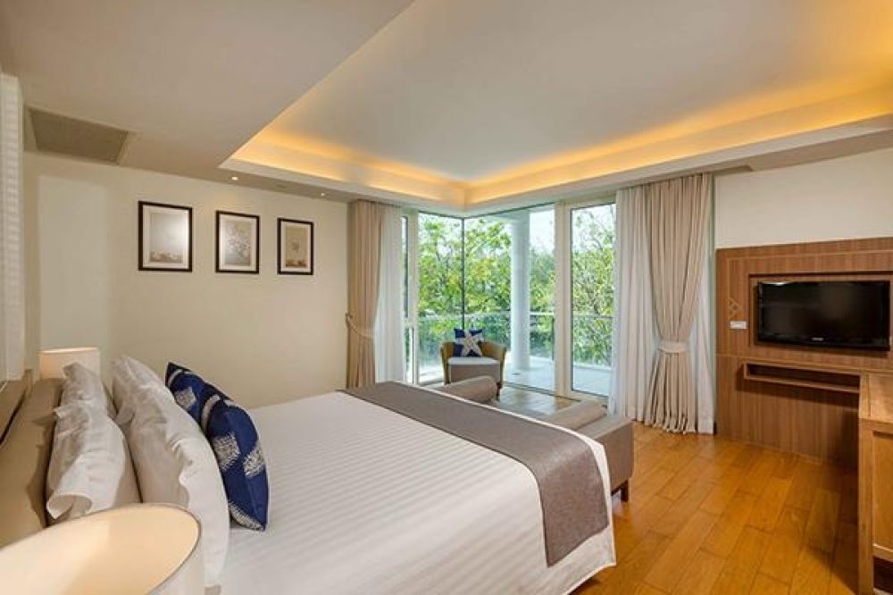 1-Bedroom Residence with Balcony, Splash Beach Resort (ex. Grand West Sands Resort & Villas) 5*