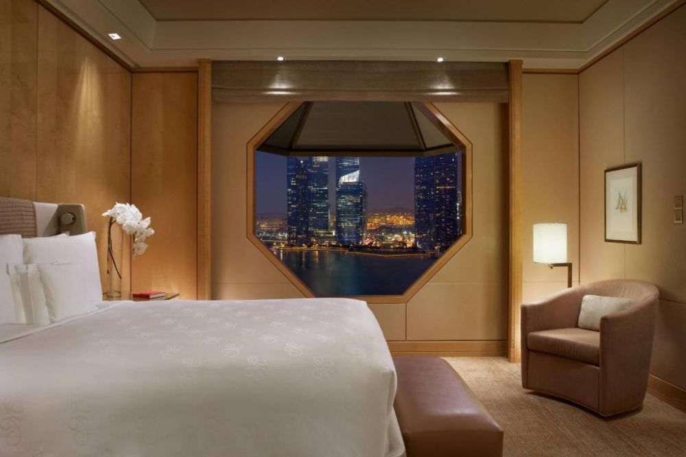 Premier Suite, The Ritz-Carlton, Millenia Singapore 5*
