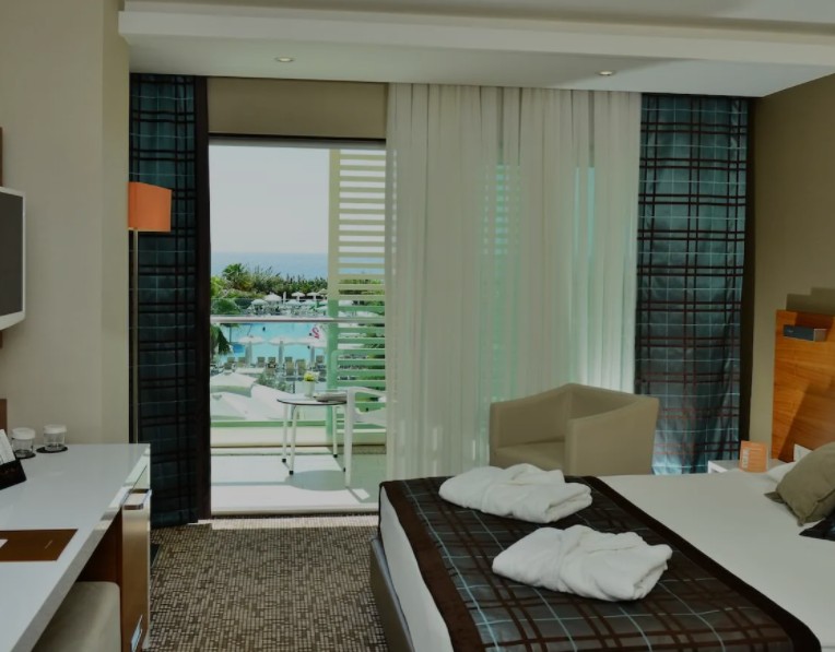 Standard, White City Resort Hotel 5*