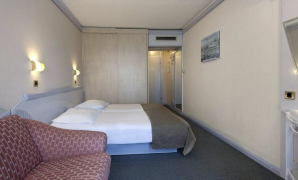 CLASSIC ROOM WITH BALCONY - EXTRA BED, Hotel Plavi Plava Laguna 3*