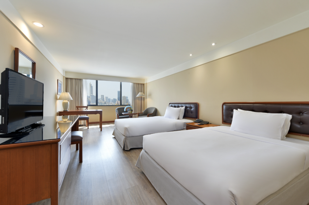 Superior, Twin Towers Hotel 4*