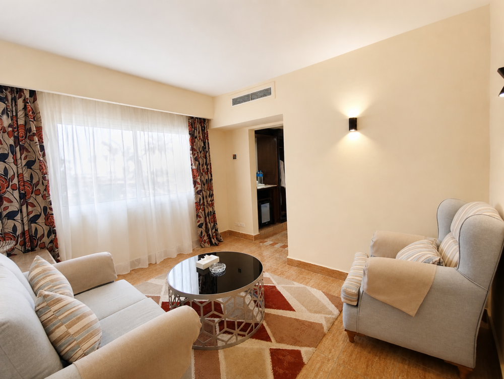 Senior Suite Club, Royal Regency Club 5*