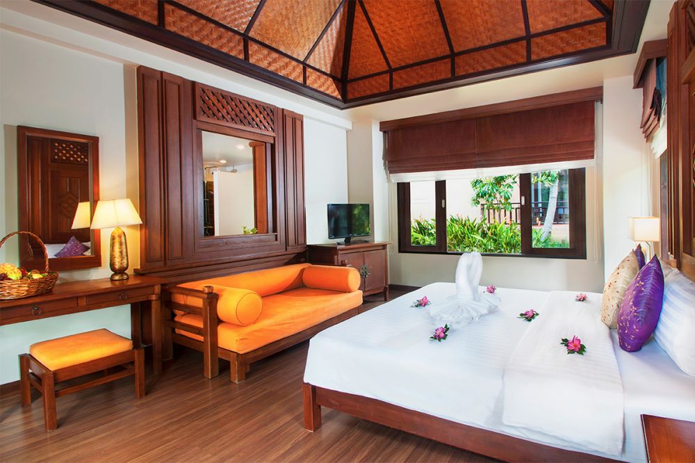 Deluxe Bungalow, The Fair House Beach Resort & Hotel 4*