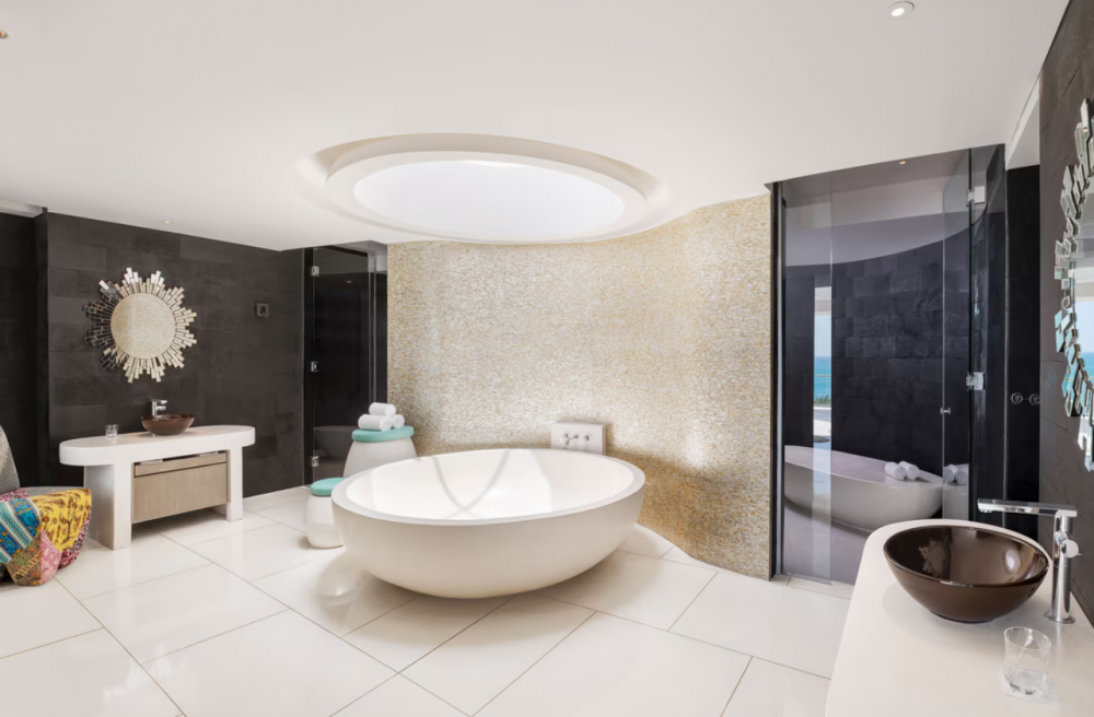 Penthouse Bi-Level Suite, W Bali Seminyak 5*