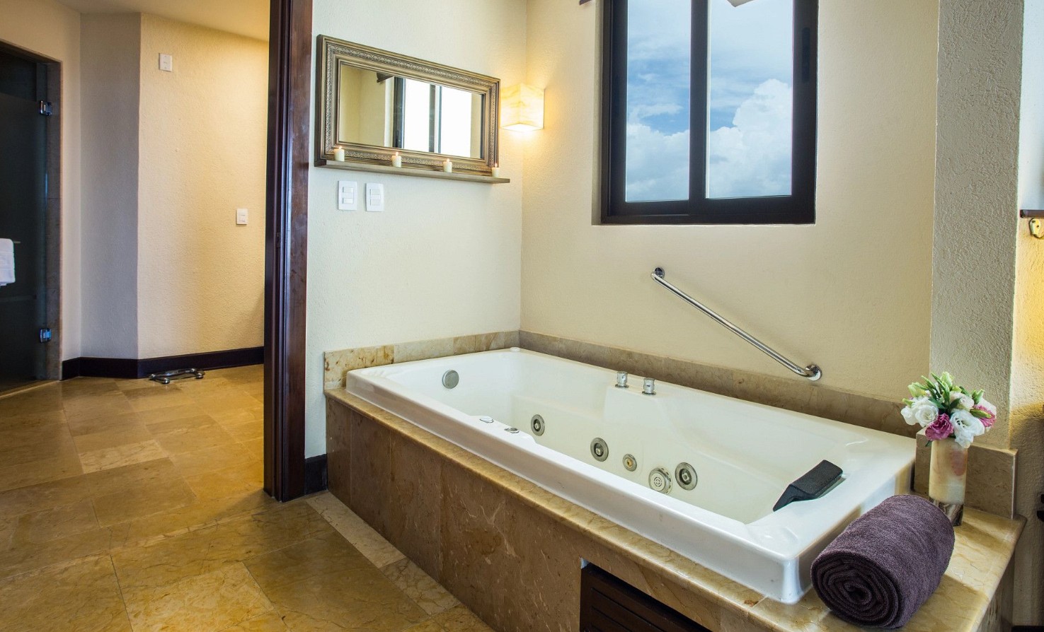 Preferred Club Ocean Front Master Suite, Dreams Riviera Cancun Resort & Spa 4*