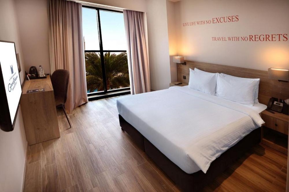Deluxe Room, Kingsgate Al Jaddaf Hotel 3*